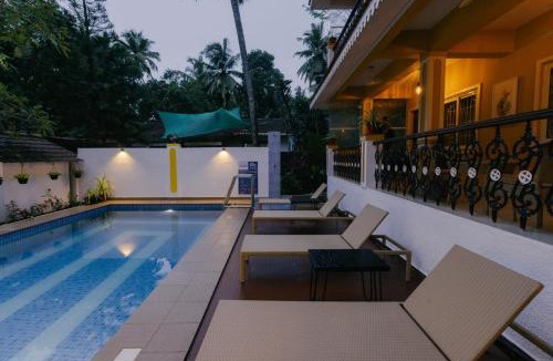 Nagoa Villa | Pvt Pool - Villa Azura Escape - Casa Marialina 8 BR