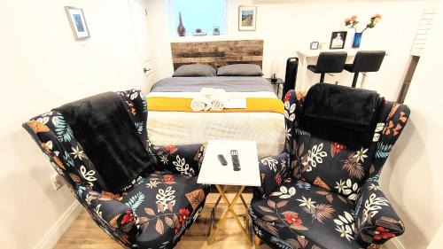 Rosemount Apartment | Pvt Studio Near Waterloo Airport & Minutes to Downtown Basement unit No Pet Allowed