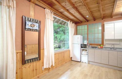 Jinbu House | Pyeongchang Songnim Private Pension