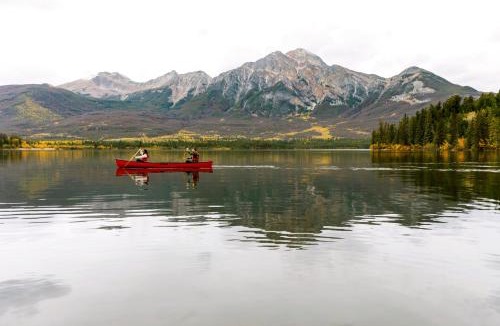 Jasper Resort | Pyramid Lake Lodge