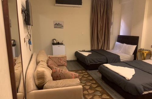 Giza Hotel | Pyramids park veiw