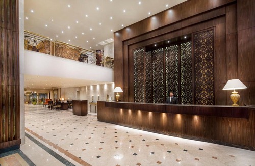 Al Duqqi Hotel | Pyramisa Suites Hotel Cairo