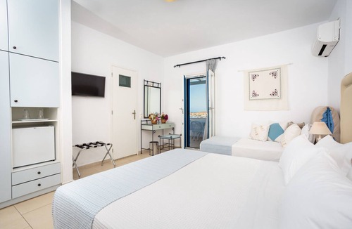 Parikia Hotel | Pyrgaki Hotel