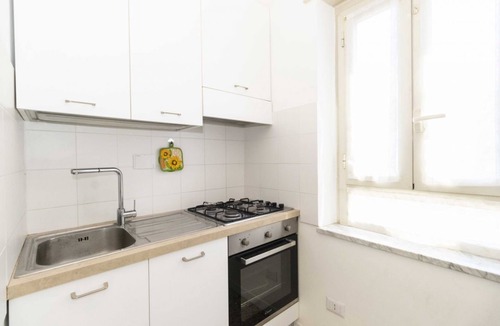 Mirafiori Apartment | Pythagoras Functional Flat x4 with Balcony