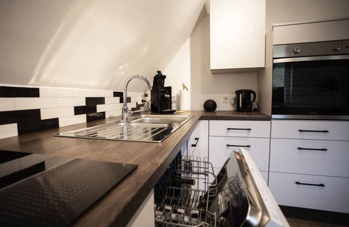 Brilon Apartment | Q-Stall am Poppenberg, Apartment Q6 - newly renovated in a secluded location
