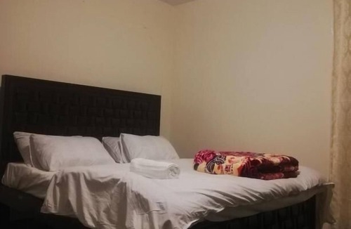 Chitral Hotel | Qashqar Heights
