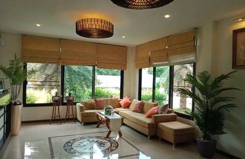 Lat Krabang Hotel | QG Resort