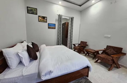 Ramnagar Bed & Breakfast | Quaint bed & breakfast with AC in charming Teda