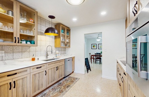 River District House | Quaint bungalow with unique swim spa w/hot tub, outdoor shower & enclosed yard
