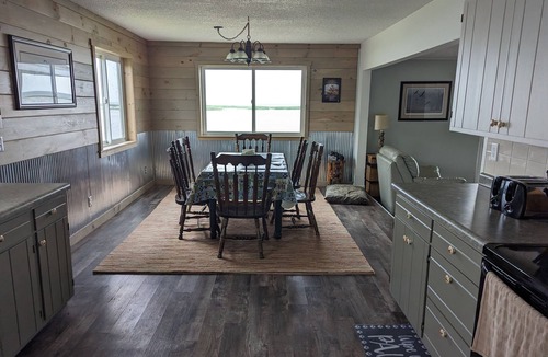 Pinconning Cabin | QUAINT CABIN ON THE SAGINAW BAY