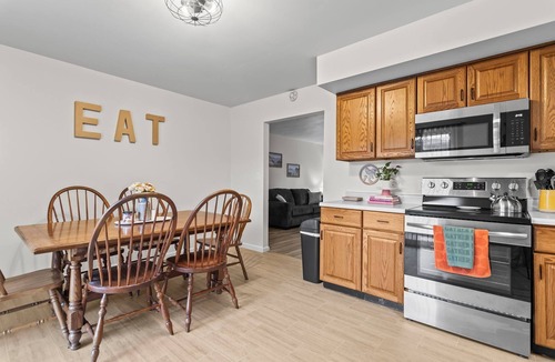 Springfield Condo | Quaint home on the west side of Springfield, IL
