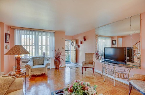 Primos Secane House | Quaint Lansdowne Getaway Near Downtown Philly!