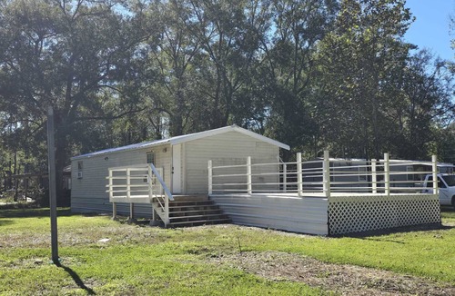 Deweyville House | Quaint mobile home with AC in charming Orange