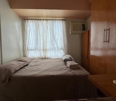 Legazpi Village Apartment | Quaint Roces Studio