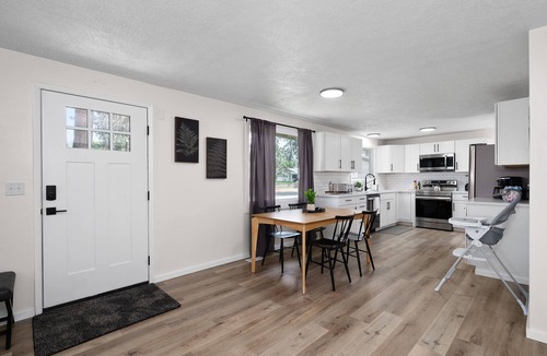 Spokane Valley House | Quaint Spokane Valley Home