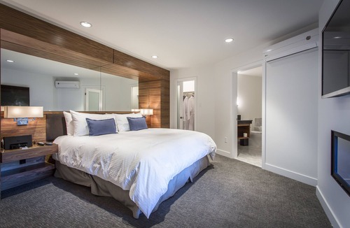 Regional District of Nanaimo Hotel | Qualicum Beach Inn