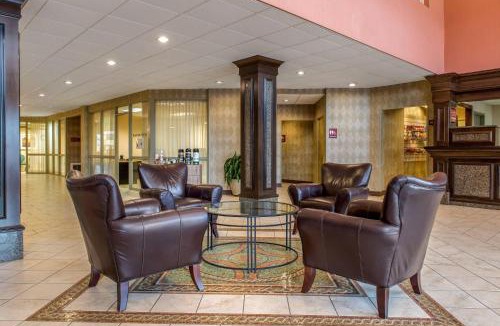 Blue Ash Hotel | Quality Hotel Conference Center Cincinnati Blue Ash