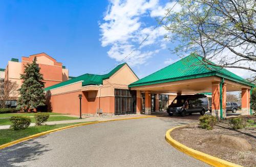 Essington Hotel | Quality Hotel Philadelphia Airport