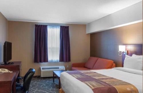 Gander Hotel | Quality Hotel & Suites