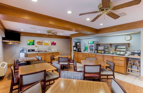 Athens Hotel | Quality Inn Athens