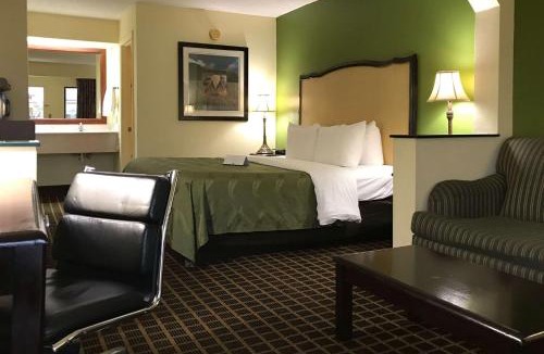 Byron Hotel | Quality Inn Byron - Warner Robins