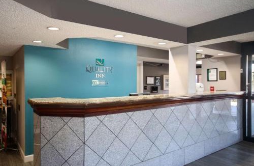 Clinton Hotel | Quality Inn Clinton - Laurens I-26