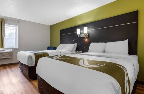 Moon Township Hotel | Quality Inn Coraopolis - Pittsburgh Airport