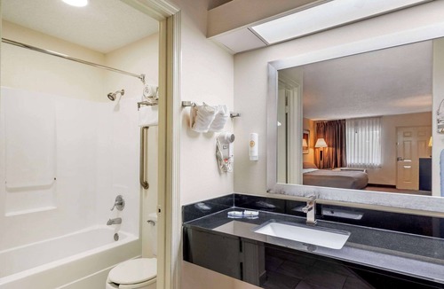 Cordele Hotel | Quality Inn Cordele