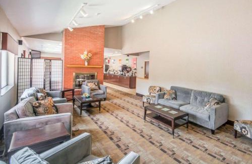 Corning Hotel | Quality Inn Corning