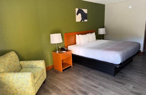 Crystal River Hotel | Quality Inn Crystal River