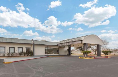 Gainesville Hotel | Quality Inn Gainesville