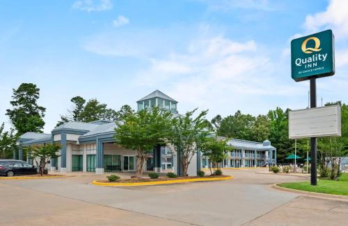 Louisville Hotel | Quality Inn Louisville MS