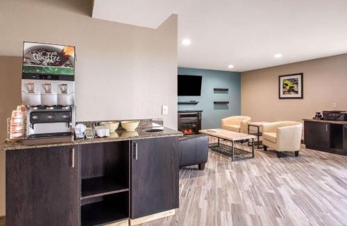 Madison Hotel | Quality Inn Madison West