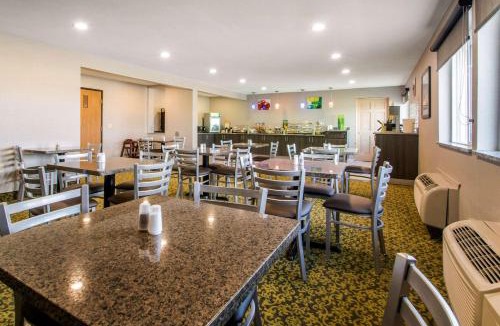 Madison Hotel | Quality Inn Madison West