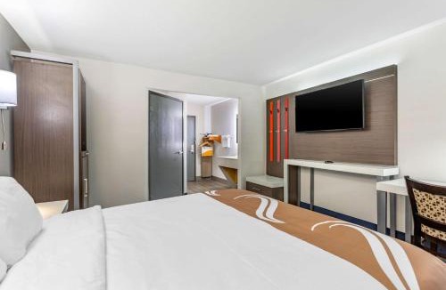 Murfreesboro Hotel | Quality Inn Murfreesboro-University Area