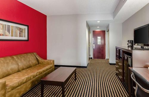 Abingdon Hotel | Quality Inn & Suites Abingdon