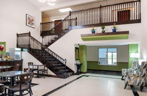 Anderson Hotel | Quality Inn & Suites Anderson I-69