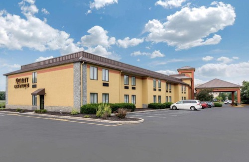 Brownsburg Hotel | Quality Inn & Suites Brownsburg - Indianapolis West