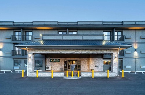 Vernon Hotel | Quality Inn & Suites