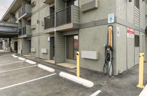 Vernon Hotel | Quality Inn & Suites
