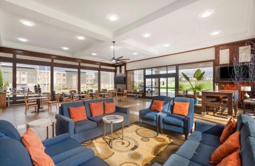 East Ridge Hotel | Quality Inn & Suites Chattanooga-East Ridge