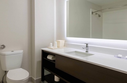 Circleville Hotel | Quality Inn & Suites Circleville