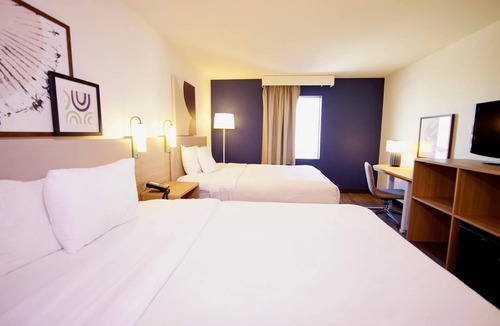 Georgetown Hotel | Quality Inn & Suites Georgetown - Seaford