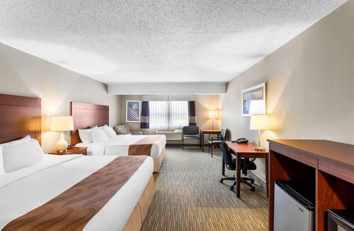 Gorham Hotel | Quality Inn & Suites Gorham Riverside