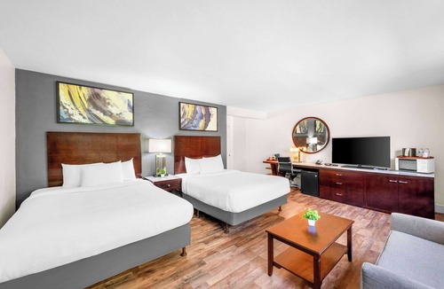 Jackson Hotel | Quality Inn & Suites Jackson