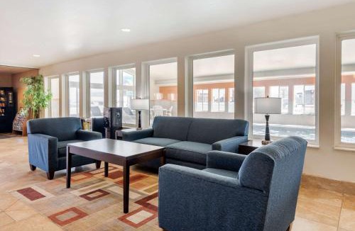 Limon Hotel | Quality Inn & Suites Limon