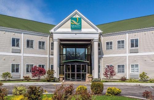 Middletown Hotel | Quality Inn & Suites Middletown - Newport