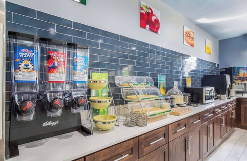 Suffolk Hotel | Quality Inn & Suites Suffolk West