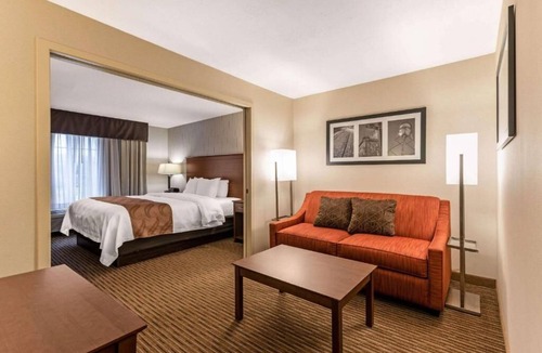 Fort Collins Hotel | Quality Inn & Suites University Fort Collins