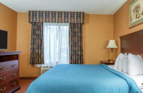 Meriden Hotel | Quality Inn & Suites